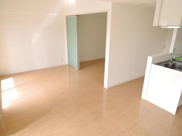 アーデンコート西長堀（503） リビング