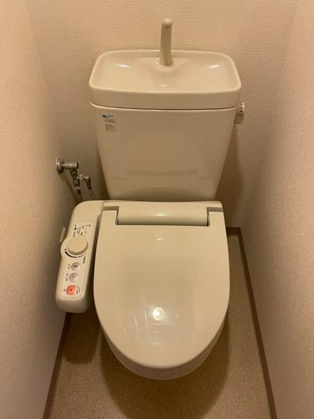 エステムコート大阪・中之島南（220） トイレ