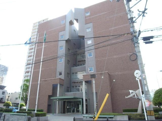 大阪市立西高校：719m