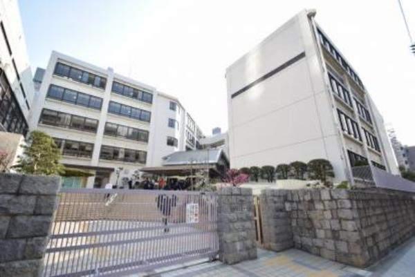 大阪市立東中学校：525m