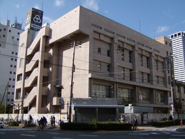 大阪市立難波元町小学校：120m