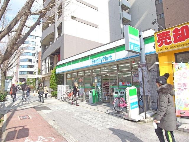 ファミリーマート北堀江一丁目店：86m
