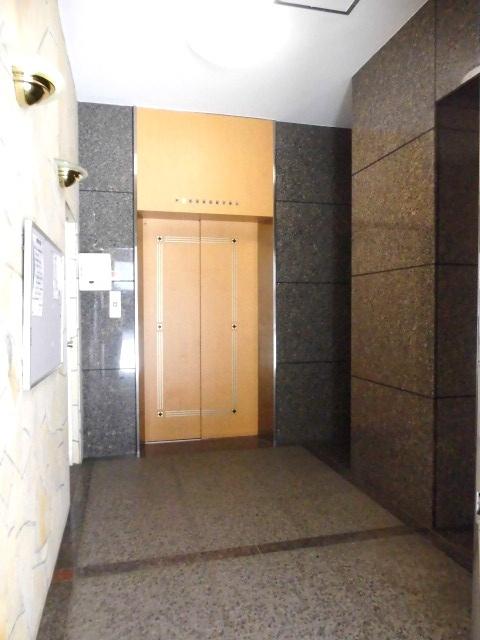 ルグラン靭本町（501） ロビー