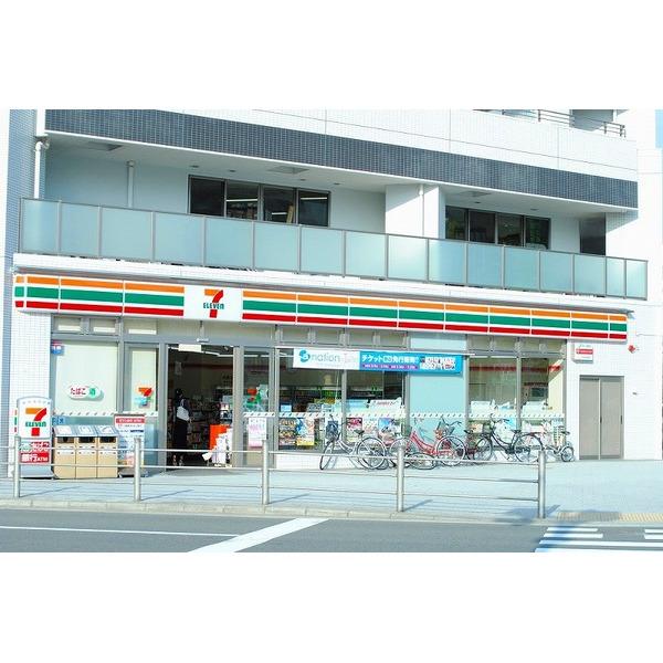 セブンイレブン大阪日本橋1丁目店：183m