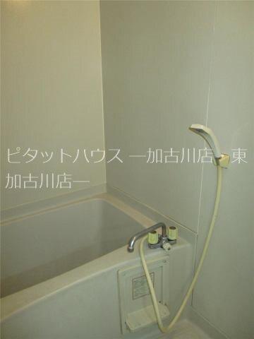 ホワイトハイツ バス／シャワー