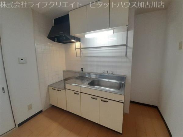 MANSION　LOTUS キッチン