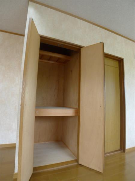 ミレニアムヴィレッジ 収納