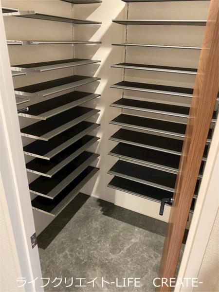 フォレスト浜の宮B 収納