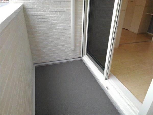 クレア・ルース 部屋画像