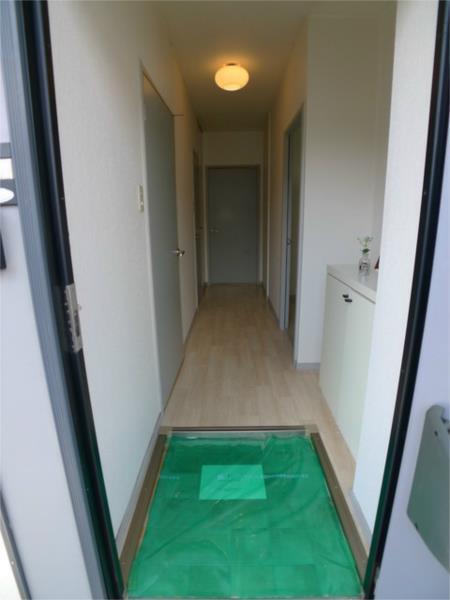 サンシティキタマチＣ棟 玄関