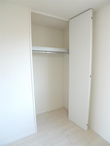 シャーメゾンいろはIII 収納