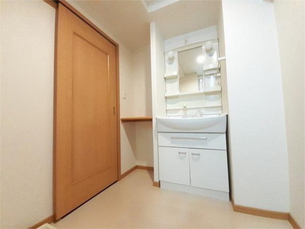 ヴィラ・スタシオン 部屋画像