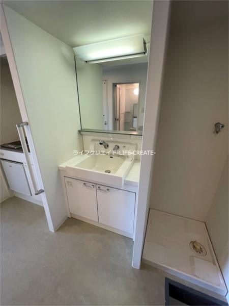 サーラ宝殿 部屋画像
