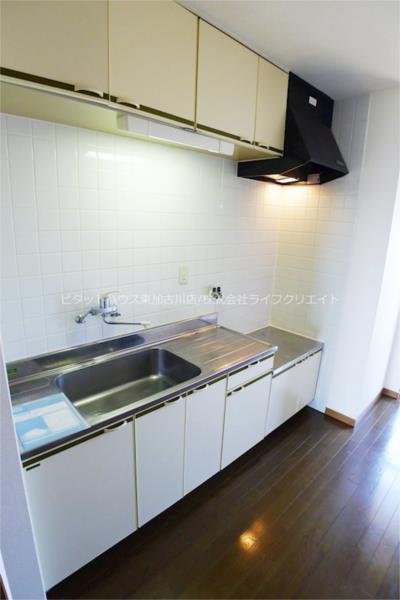 マイシティ３０３ キッチン