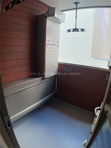 チェルシー 部屋画像