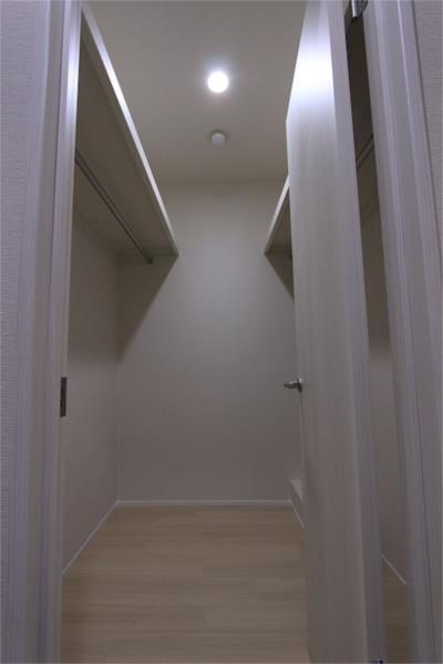 エクセレント宝殿２号棟 収納