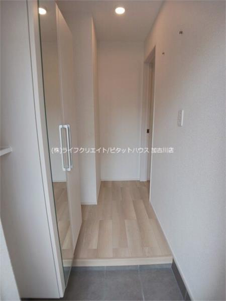 イオフェリーチェ 玄関