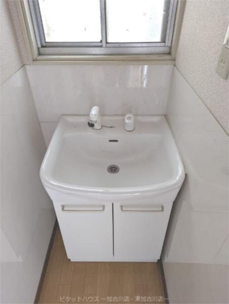足立邸 部屋画像