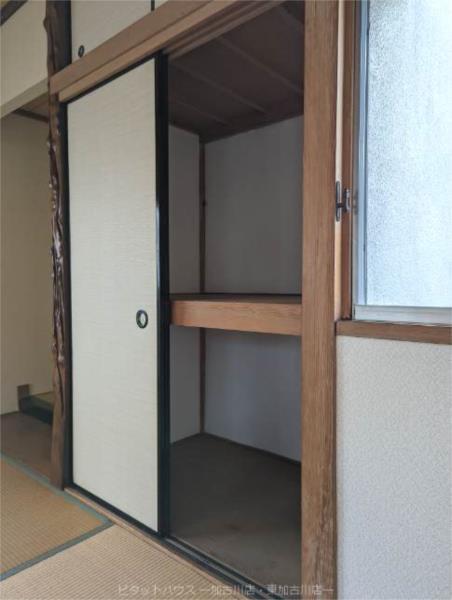 足立邸 収納