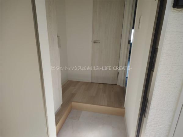 シェリル加古川 玄関
