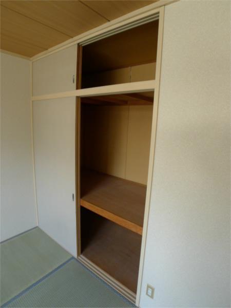 アーバンハイツ東加古川 収納