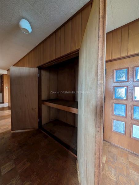稲美町六分一2階住居 収納