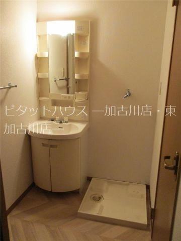 ロイヤルサハホリ 部屋画像