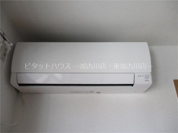 ロイヤルサハホリ 部屋画像