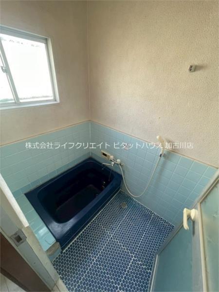 加古川市野口町北野貸家 バス／シャワー