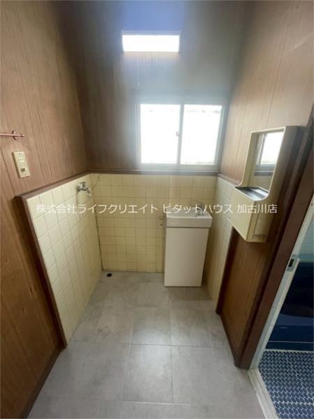 加古川市野口町北野貸家 玄関