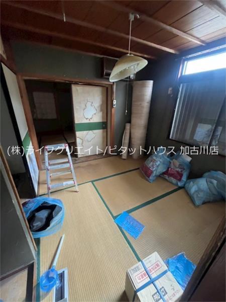 上荘町都台1丁目 リビング