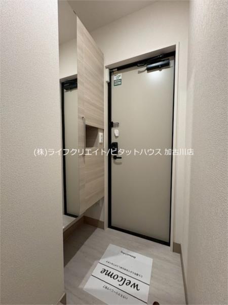 コーワロジデンス 玄関