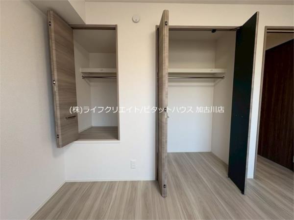 コーワロジデンス 収納