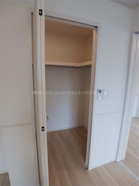 パイン　フォレスト 収納