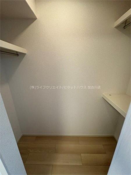 ルミエール　加古川 収納