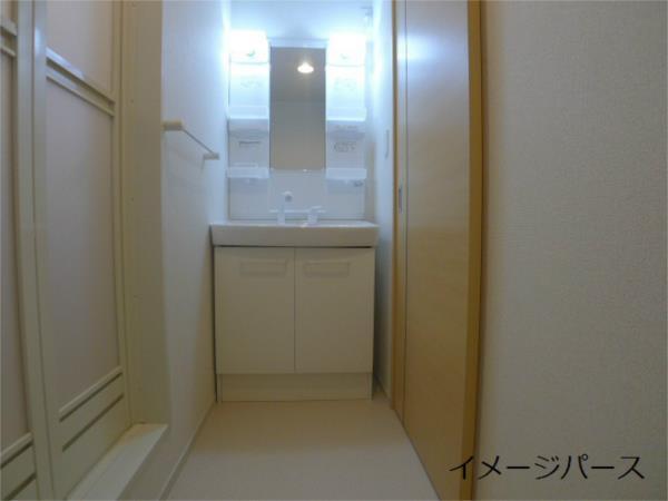 エレガンテ　ヴィラI 部屋画像