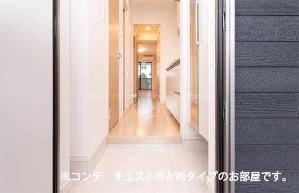 ヒカルサ加古川別府 玄関