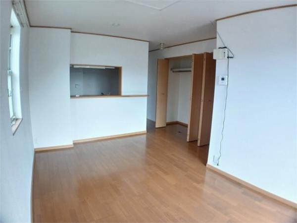 デスパシオ下戸田 リビング
