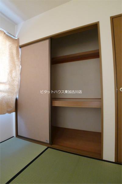 ウエストハイツ 収納