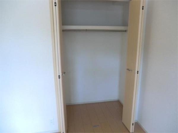アンソレイユII 収納