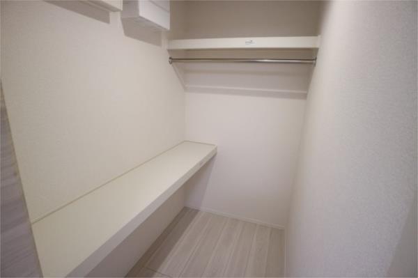 D−ROOM上滝野 収納