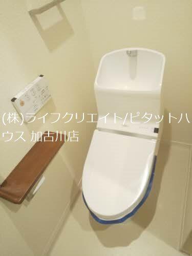 ドゥエラ トイレ