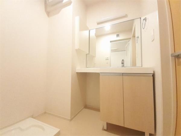 エヴィメリアI 部屋画像