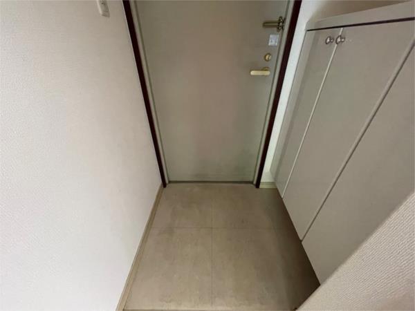 東加古川ミオ 玄関