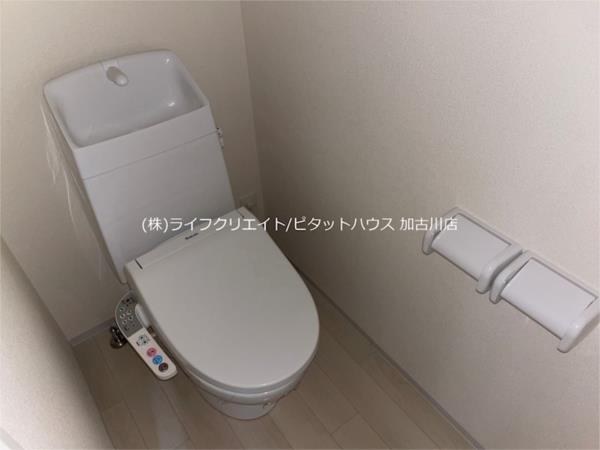 グローリアス トイレ