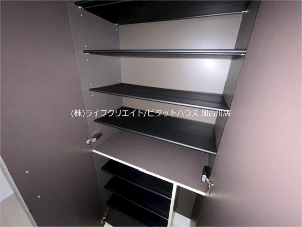 グローリアス 収納
