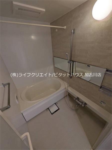 加古川市野口町水足アパート バス／シャワー
