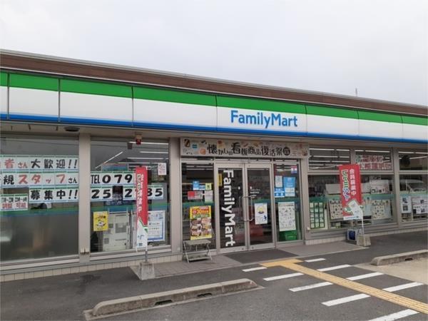 クインシィー８ その他