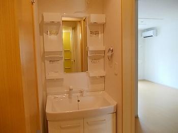グランペール古賀III　Ｂ 部屋画像