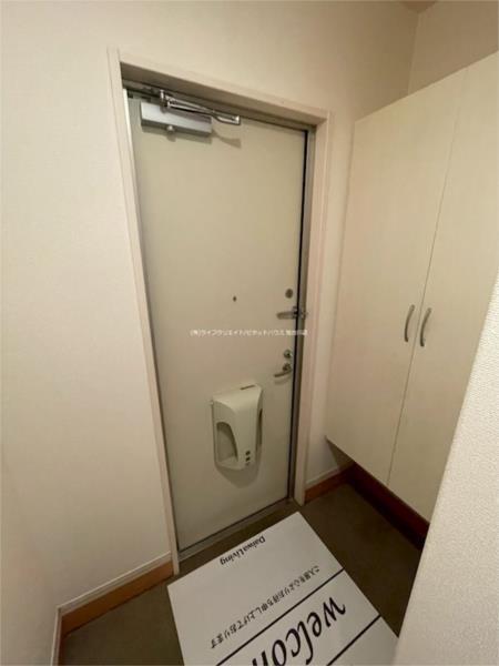 柚垣様戸建借家III 玄関